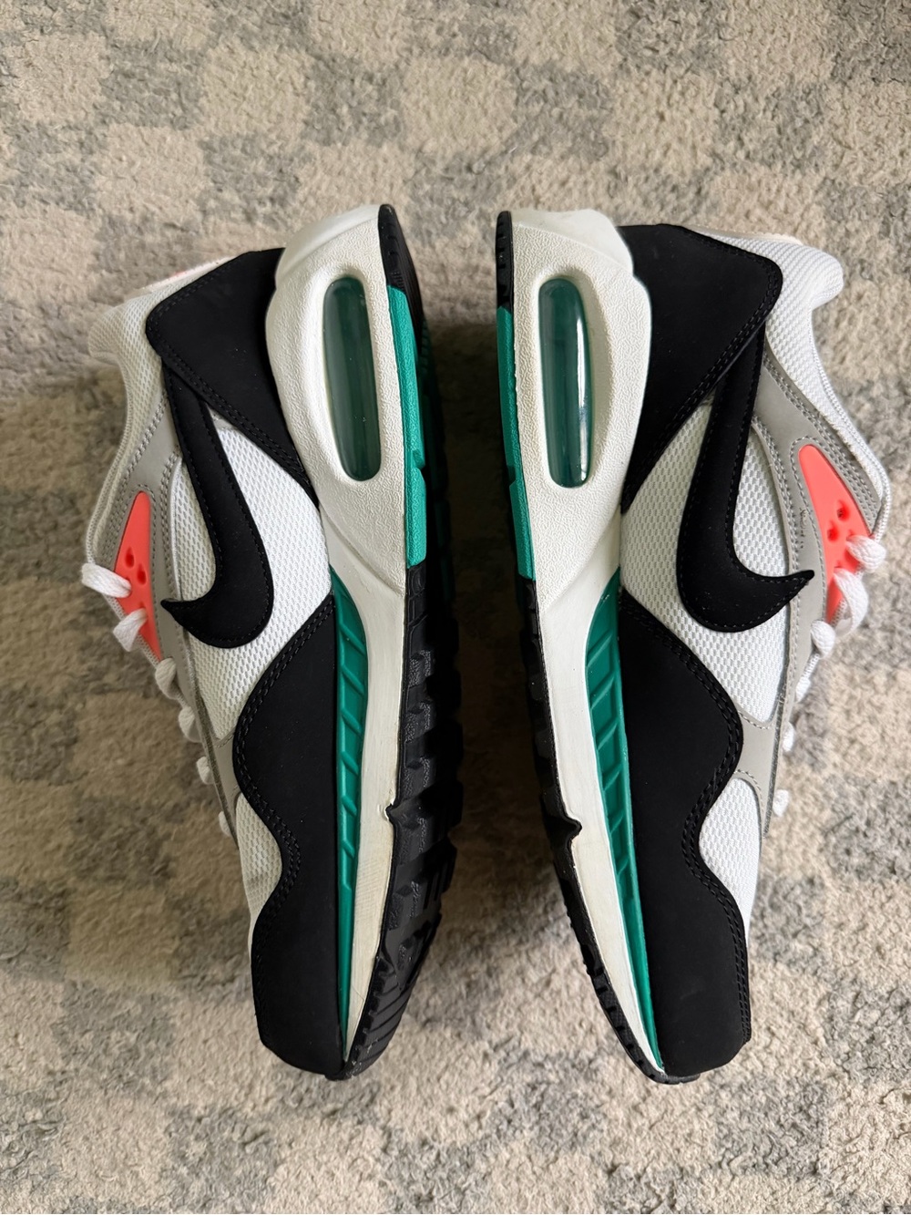 Nike Airmax! Retro look Gray/Teal! - Picture 2 of 5
